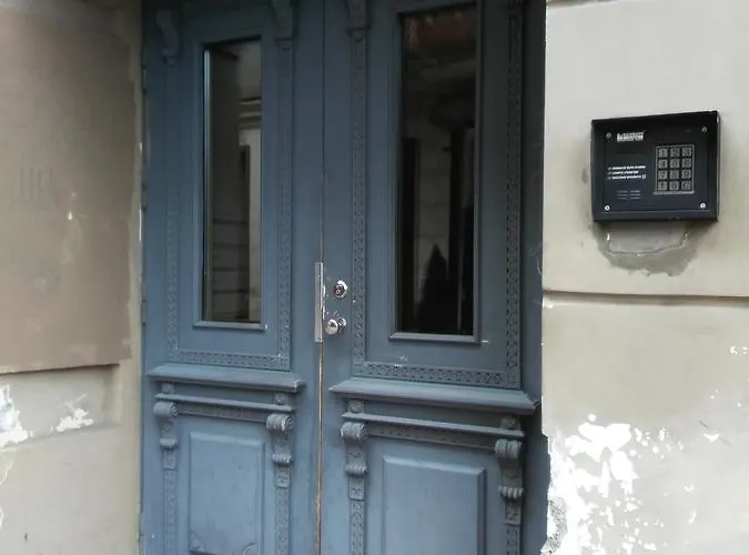 Like - 2 With Balcony Butas *